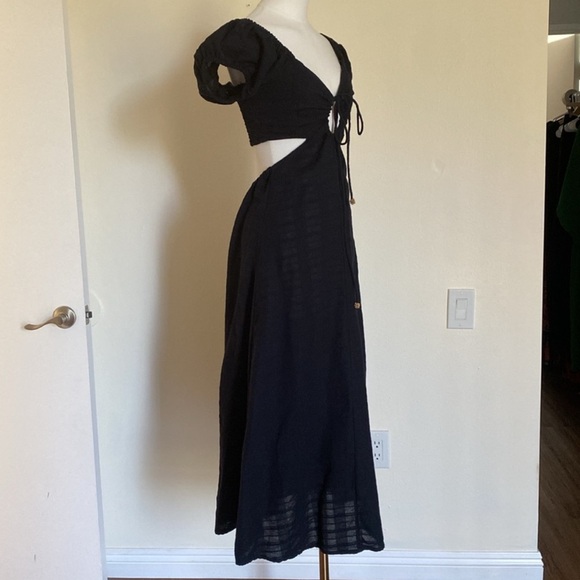 Free People Endless Summer Extra Dose Keyhole Cutout Midi Dress in Black XS - Picture 2 of 10